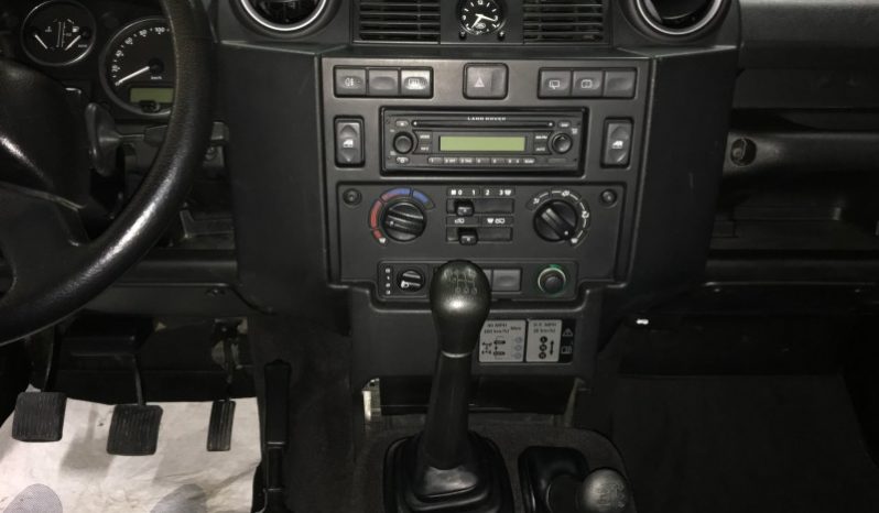 Land Rover DEFENDER 90 TD4 S.W. “E” N1 AUTOCAR 2014 completo