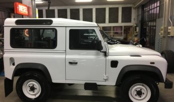Land Rover DEFENDER 90 TD4 S.W. “E” N1 AUTOCAR 2014 completo