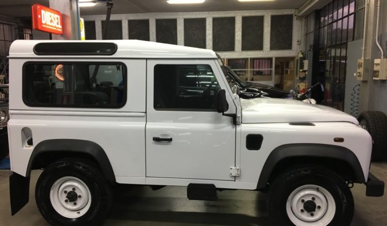 Land Rover DEFENDER 90 TD4 S.W. “E” N1 AUTOCAR 2014 completo