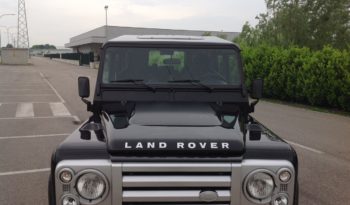 LAND ROVER DEFENDER 110 TD4 SVX 60TH ANNIVERSARY completo