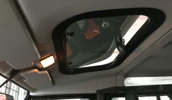 LAND ROVER DEFENDER 110 TD4 SVX 60TH ANNIVERSARY completo