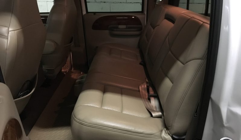 FORD F350 LARIAT SUPER DUTY completo