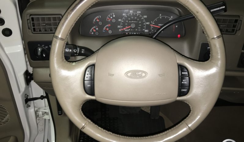 FORD F350 LARIAT SUPER DUTY completo