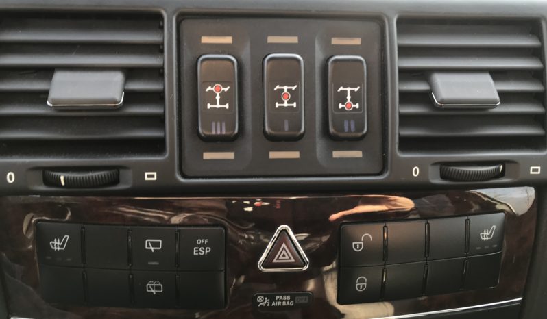 MERCEDES G500 V8 CORTA completo