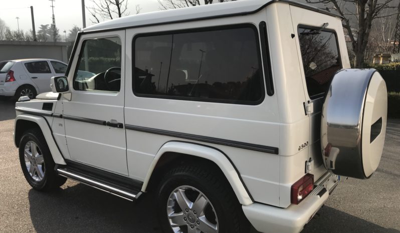 MERCEDES G500 V8 CORTA completo