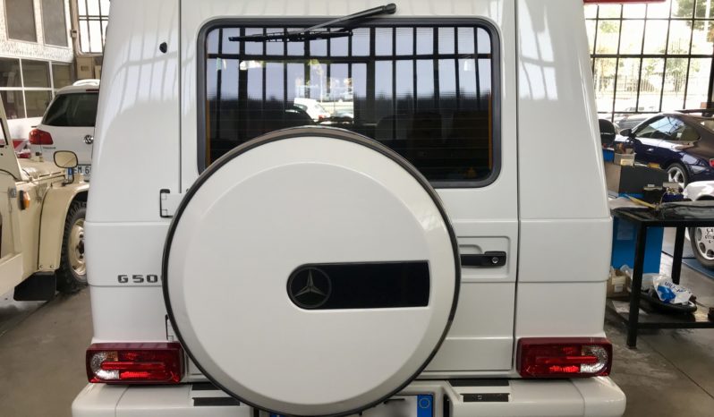 MERCEDES G500 V8 CORTA completo