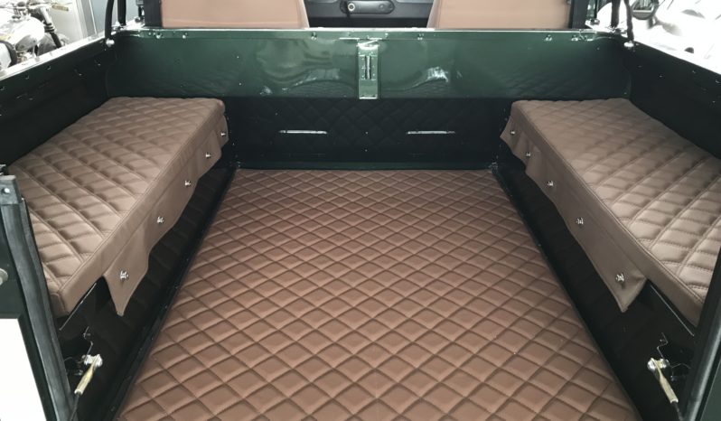 LAND ROVER DEFENDER 90 TD5 SOFT TOP completo