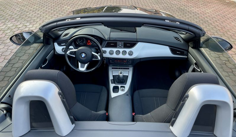 BMW Z4 s Drive 23i completo