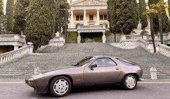 PORSCHE 928 completo
