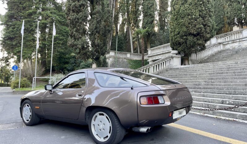 PORSCHE 928 completo
