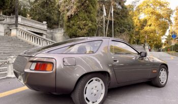 PORSCHE 928 completo
