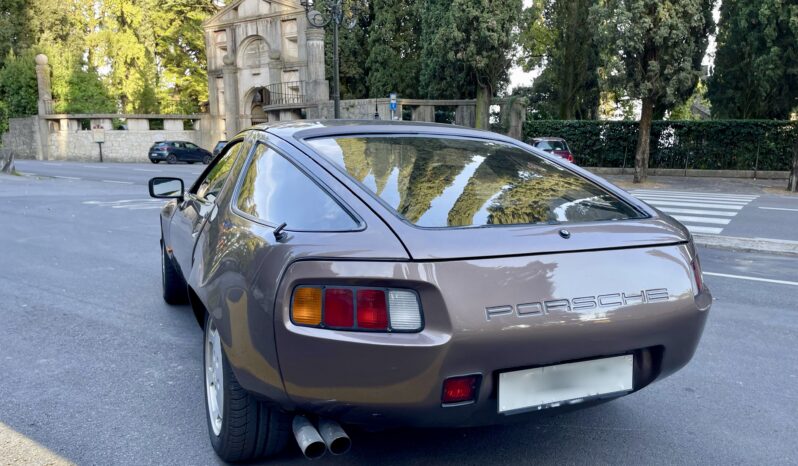 PORSCHE 928 completo