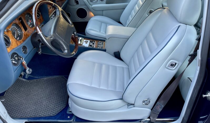 BENTLEY CONTINENTAL R completo
