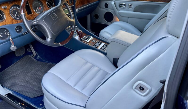 BENTLEY CONTINENTAL R completo