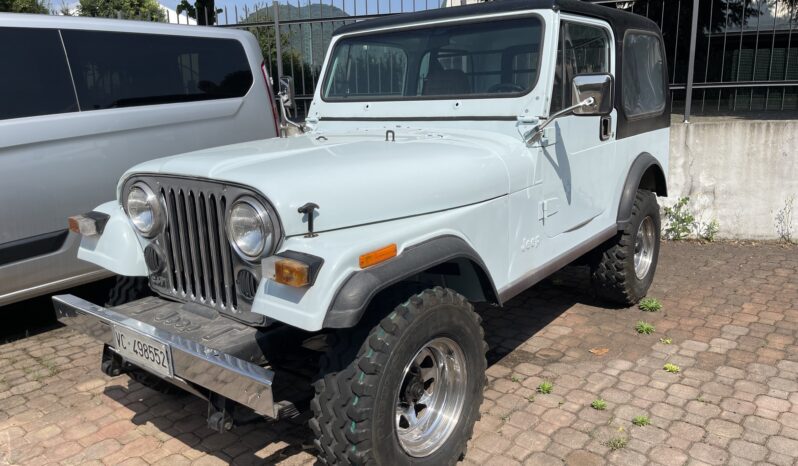 JEEP CJ7 completo
