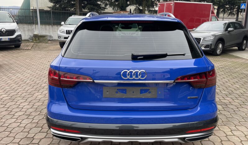 AUDI A4 ALLROAD 40 2.0 TDI MHEV quattro 204CV S-TRONIC completo