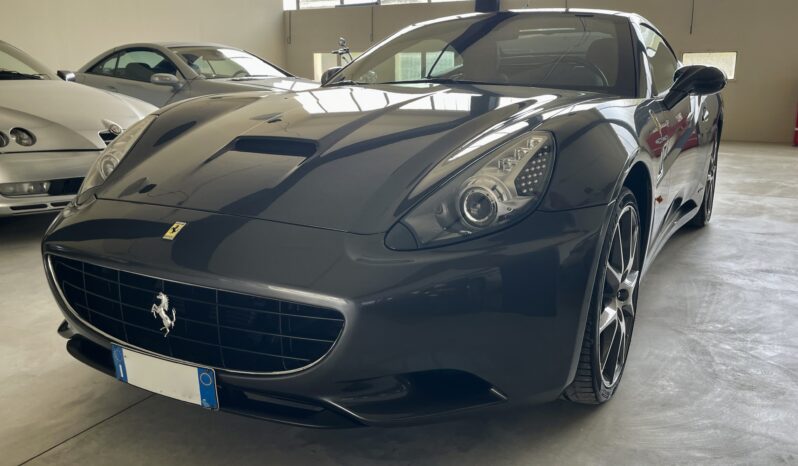 FERRARI CALIFORNIA 4.3 DCT completo
